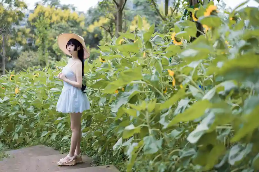 6k凉鞋壁纸-夏日 - 室外-少女「哲风壁纸」