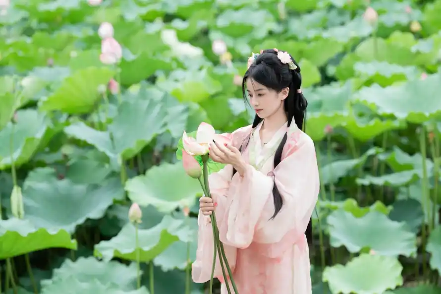 4k人像壁纸 - 发饰 - 古装 - 国风「哲风壁纸」