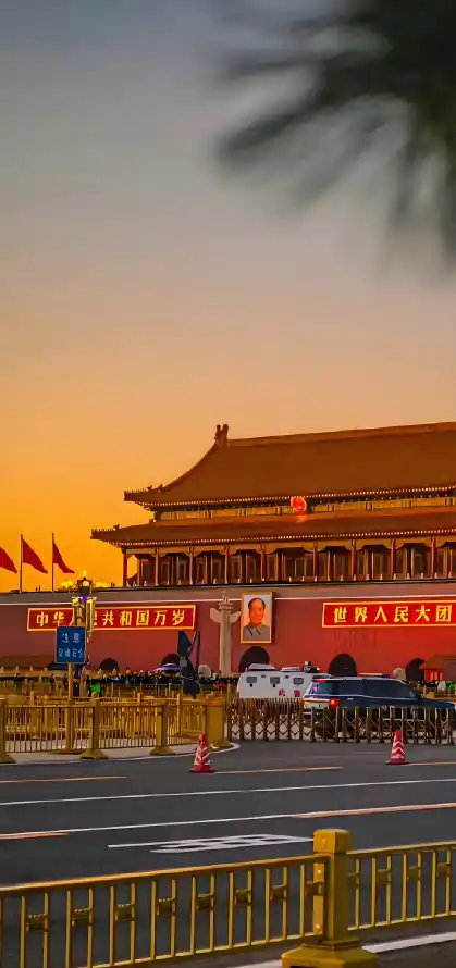 4k夕阳壁纸 - 红墙 - 红旗 - 街景「哲风壁纸」