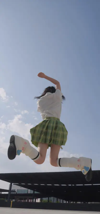 4k好看壁纸 - 少女 - 户外 - 手机「哲风壁纸」