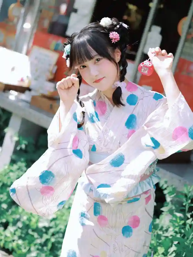 4k和服壁纸 - 少女 - 户外 - 波点「哲风壁纸」