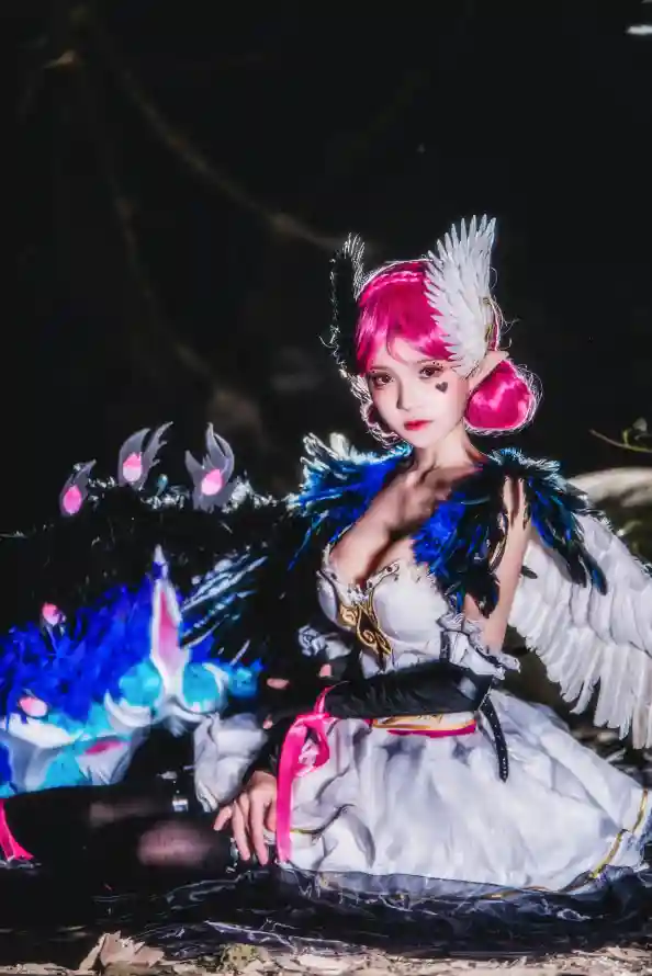 4k小乔壁纸 - 暗夜 - 桜桃喵 - 羽毛裙「哲风壁纸」