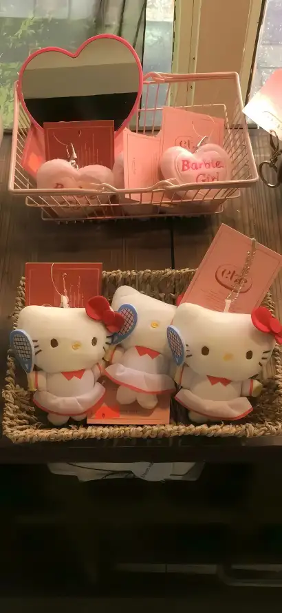 4k礼盒壁纸 - 粉色 - 三丽鸥 - 凯蒂猫「哲风壁纸」