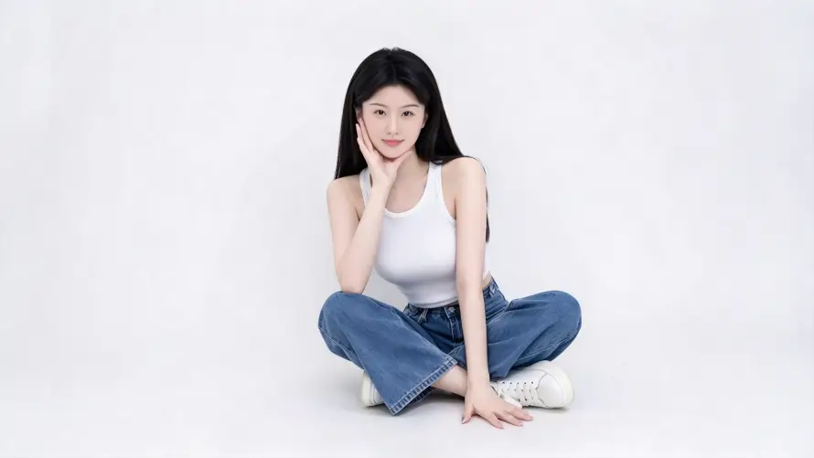 2k托腮壁纸-小白鞋 - 黑长直-休闲穿搭「哲风壁纸」