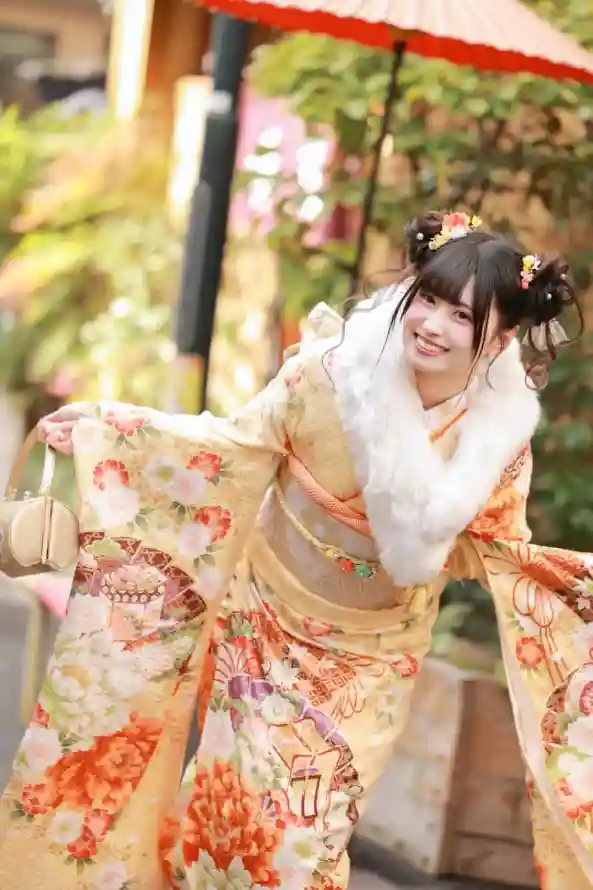 4k和服壁纸 - 油纸伞 - 双丸子头 - 和风穿搭「哲风壁纸」