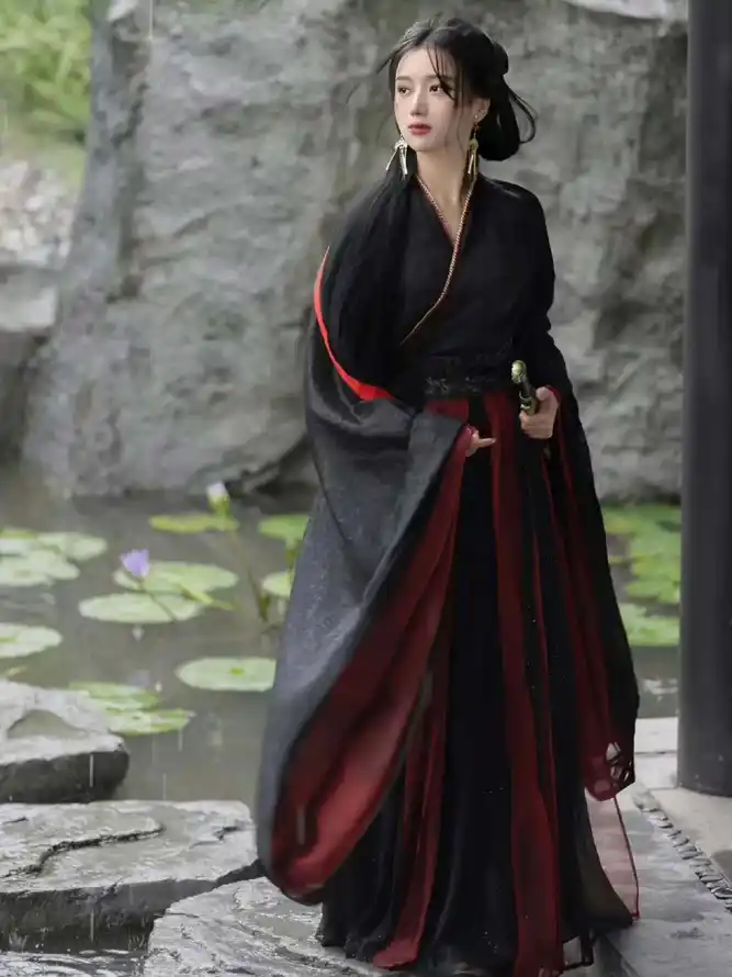 4k侠女壁纸 - 假山 - 剑客 - 国风「哲风壁纸」
