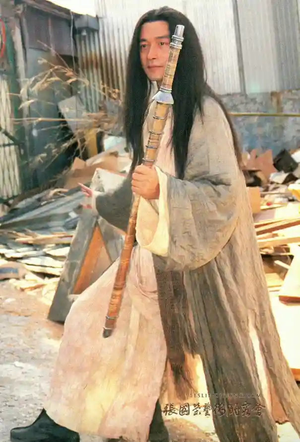 4k古装壁纸 - 持剑 - 武侠 - 片场「哲风壁纸」