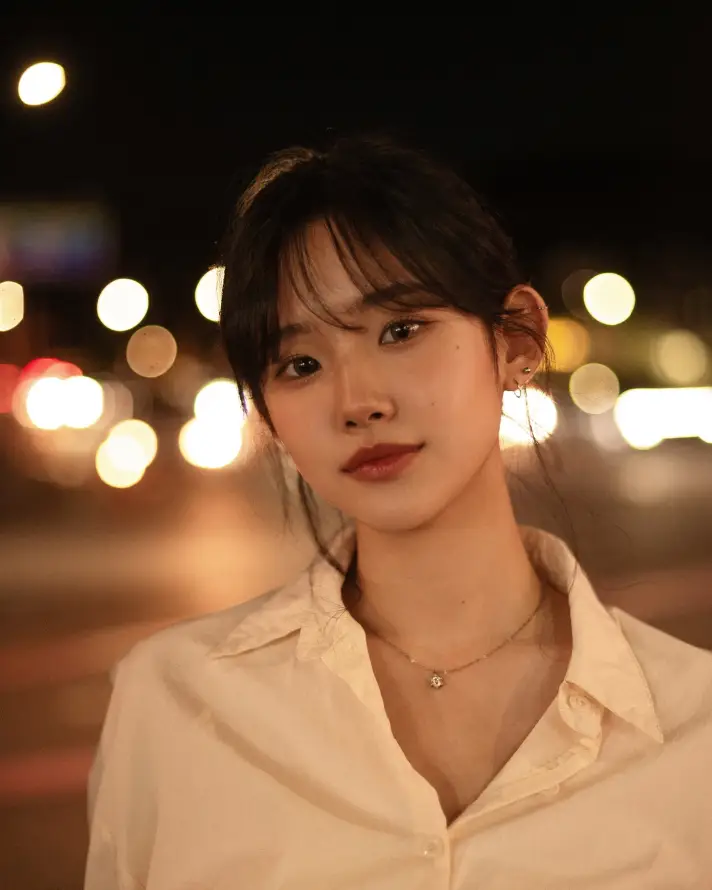 4k美女壁纸 - 街景 - 黑发 - 暖黄色「哲风壁纸」