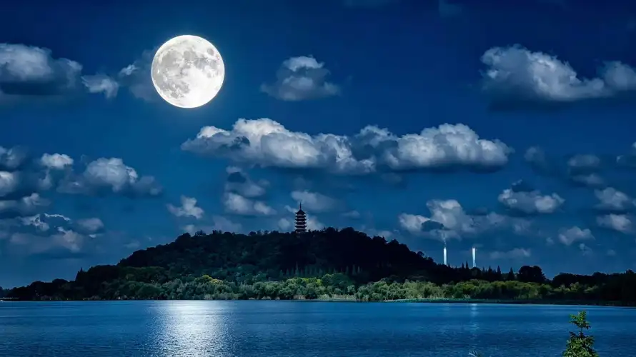 4k云朵壁纸 - 夜景 - 夜空 - 山影「哲风壁纸」 4k云朵壁纸 - 夜景 - 夜空 - 山影「哲风壁纸」