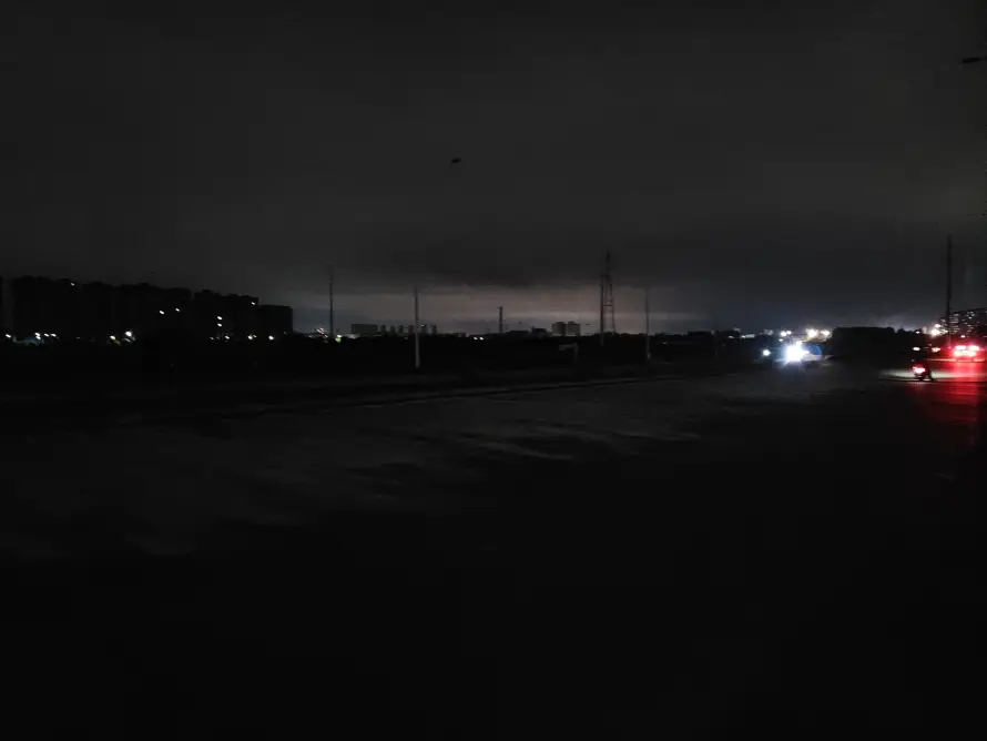 4k公路壁纸-夜晚 - 无感-暗光「哲风壁纸」