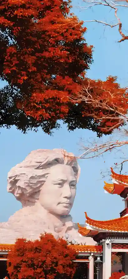 4k古亭壁纸 - 石雕 - 红叶 - 红树「哲风壁纸」