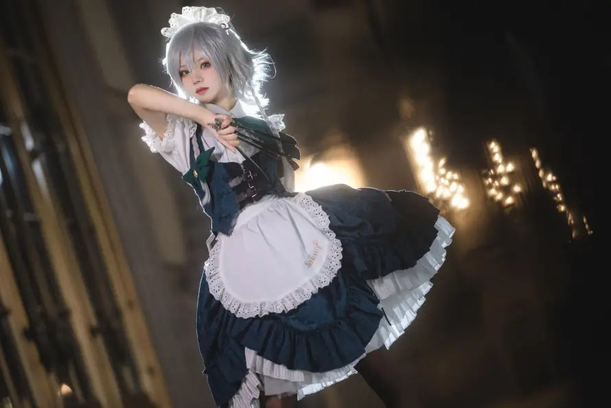 4k少女壁纸 - 暖光 - 暗调 - 银发「哲风壁纸」 4k少女壁纸 - 暖光 - 暗调 - 银发「哲风壁纸」