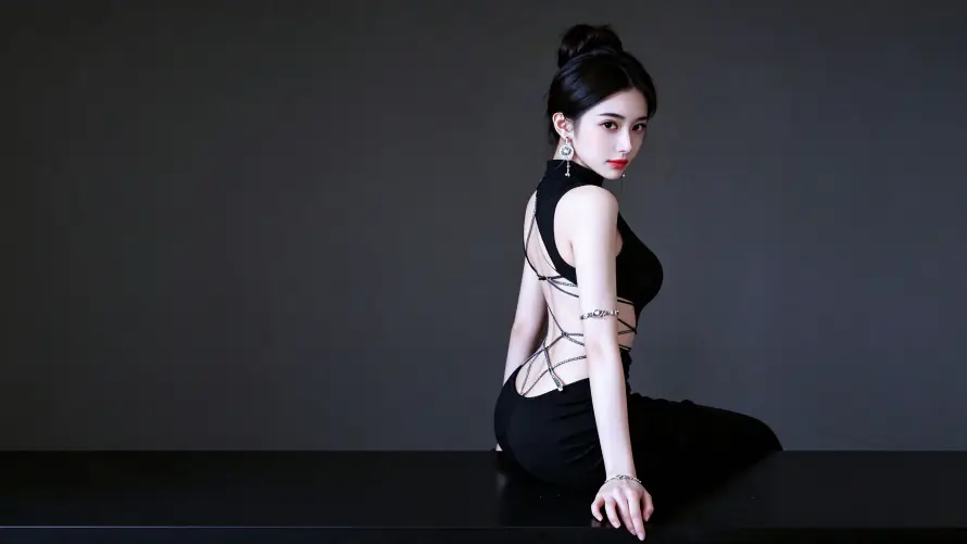 3k冷艳壁纸-坐姿 - 红唇-耳饰「哲风壁纸」