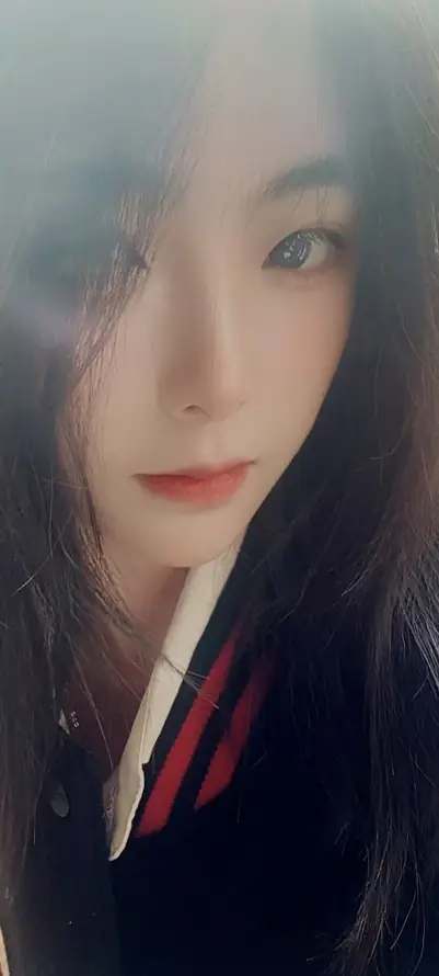 4k温柔壁纸 - 红唇 - 美女 - 近景「哲风壁纸」