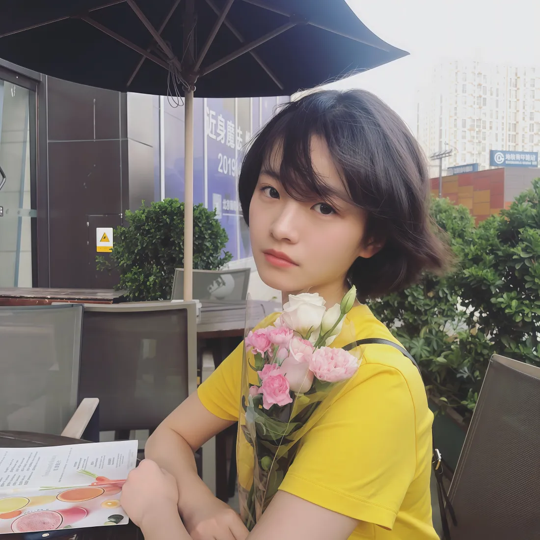 《女演员》手机壁纸-李庚希壁纸-精选壁纸「哲风壁纸」