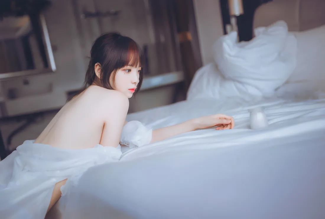 5k白丝壁纸-美女壁纸-免费下载「哲风壁纸」