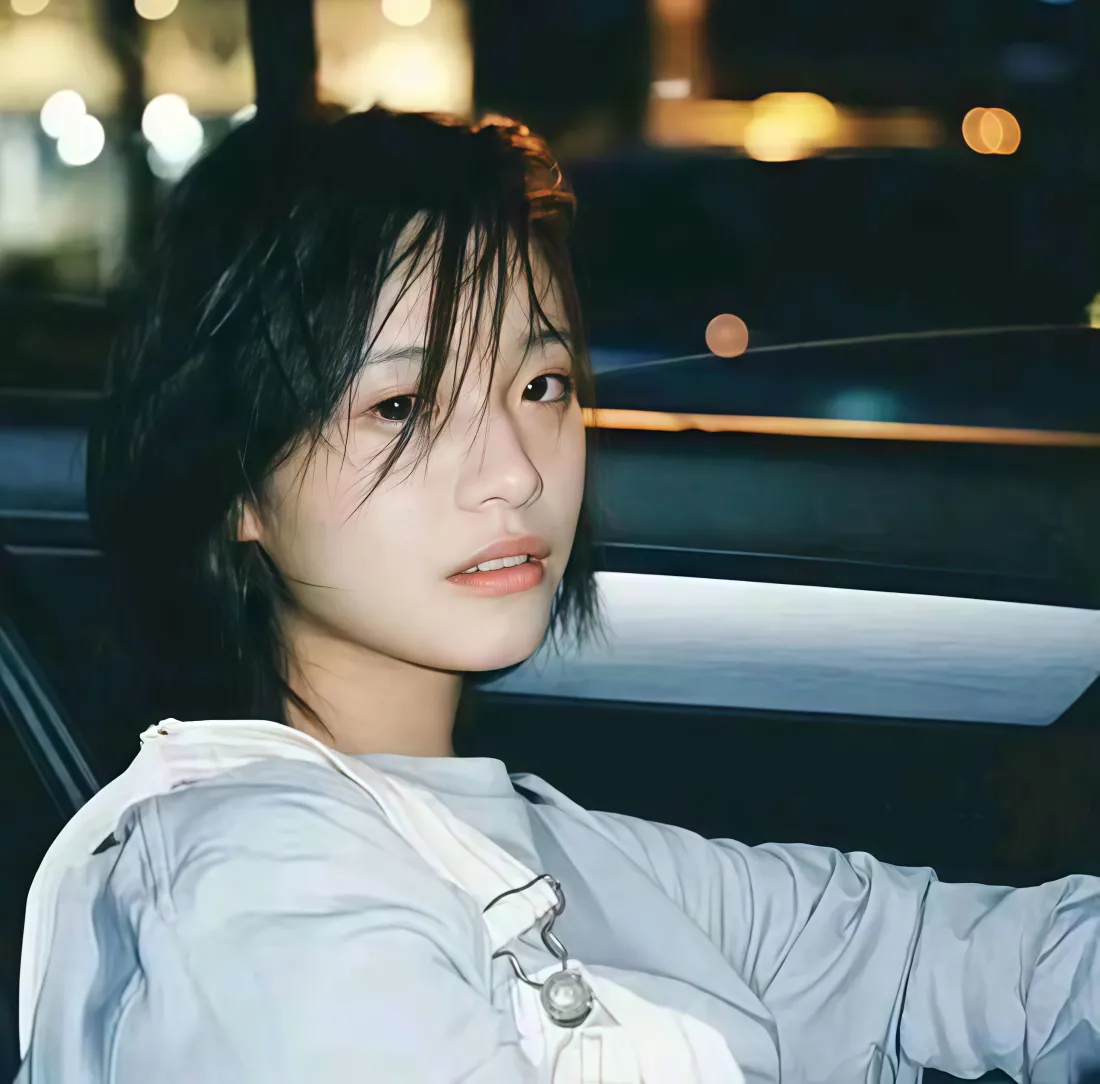 3k美女壁纸-李庚希-氛围感「哲风壁纸」