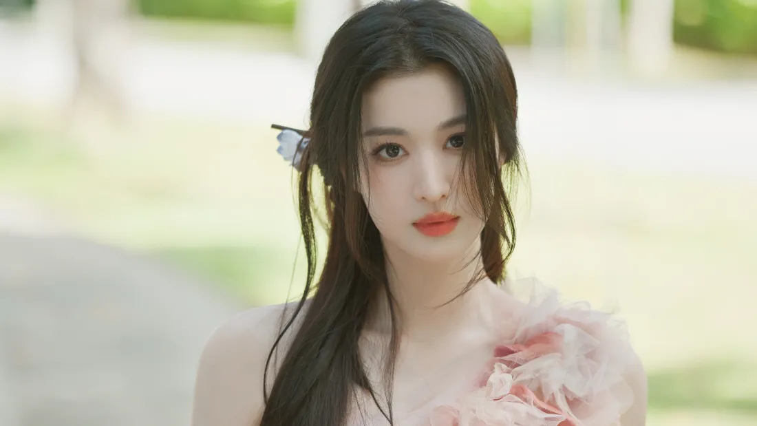 8k写真壁纸-女明星星眼背景图片 - 美图合集「哲风壁纸」