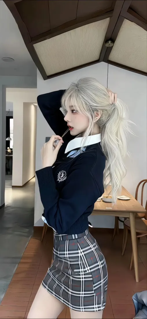 禁欲系白发美女制服壁纸｜学院风背景图片「哲风壁纸」