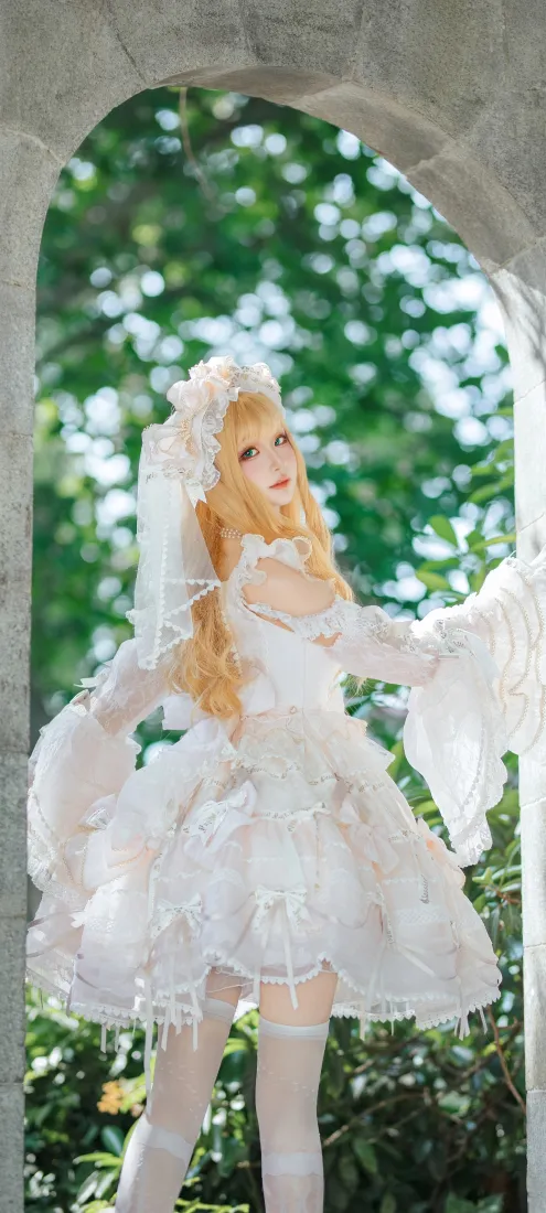 Lolita cos手机壁纸｜梦幻洛丽塔背景图片 - 绝美造型「哲风壁纸」