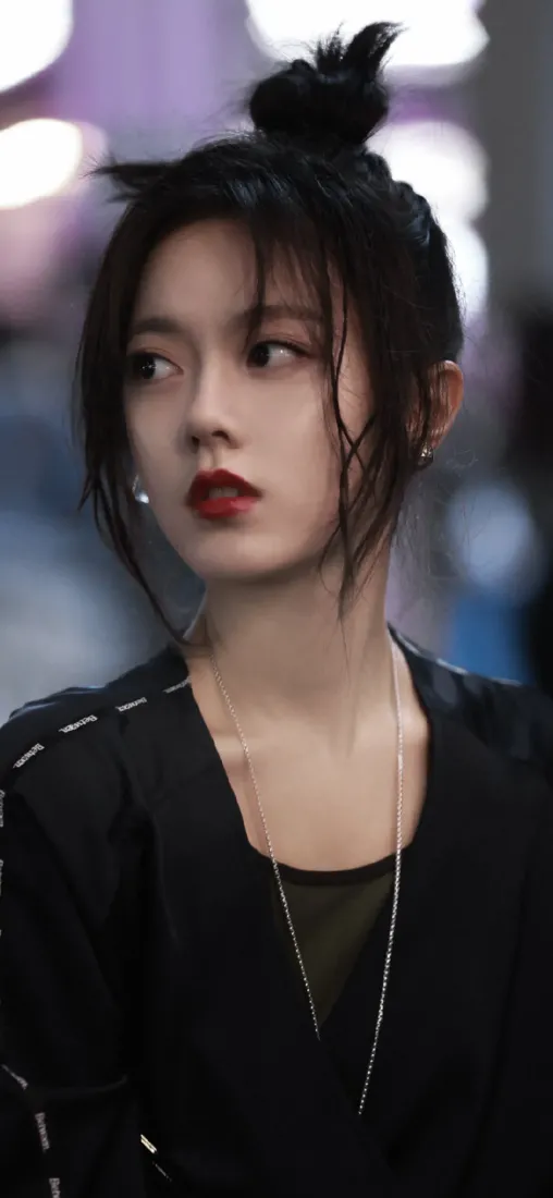 赵今麦手机壁纸｜美女时尚背景图片 - 个性风采「哲风壁纸」