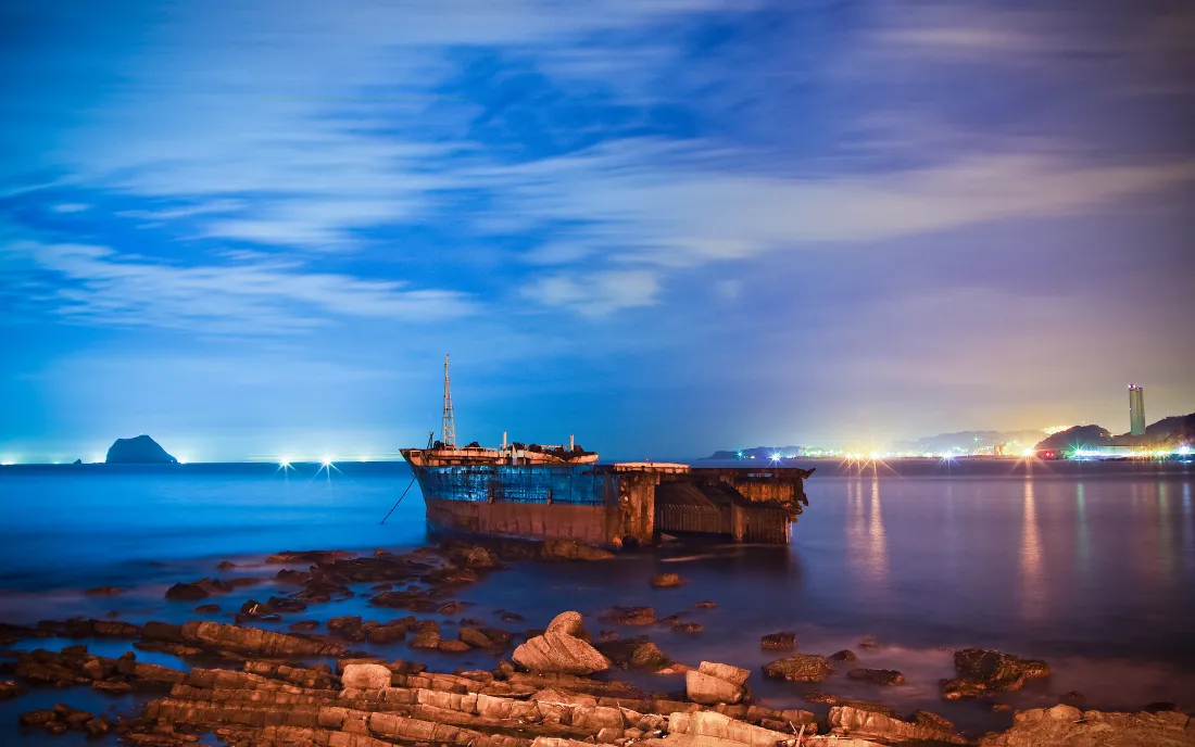 4k自然风景壁纸｜夜幕降临的海边背景图片 - 夕阳晚霞「哲风壁纸」