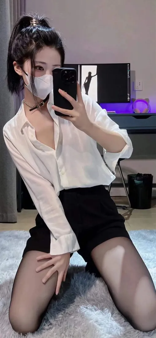 美女手机壁纸｜渔网丝袜背景图片 - 满意系列2「哲风壁纸」
