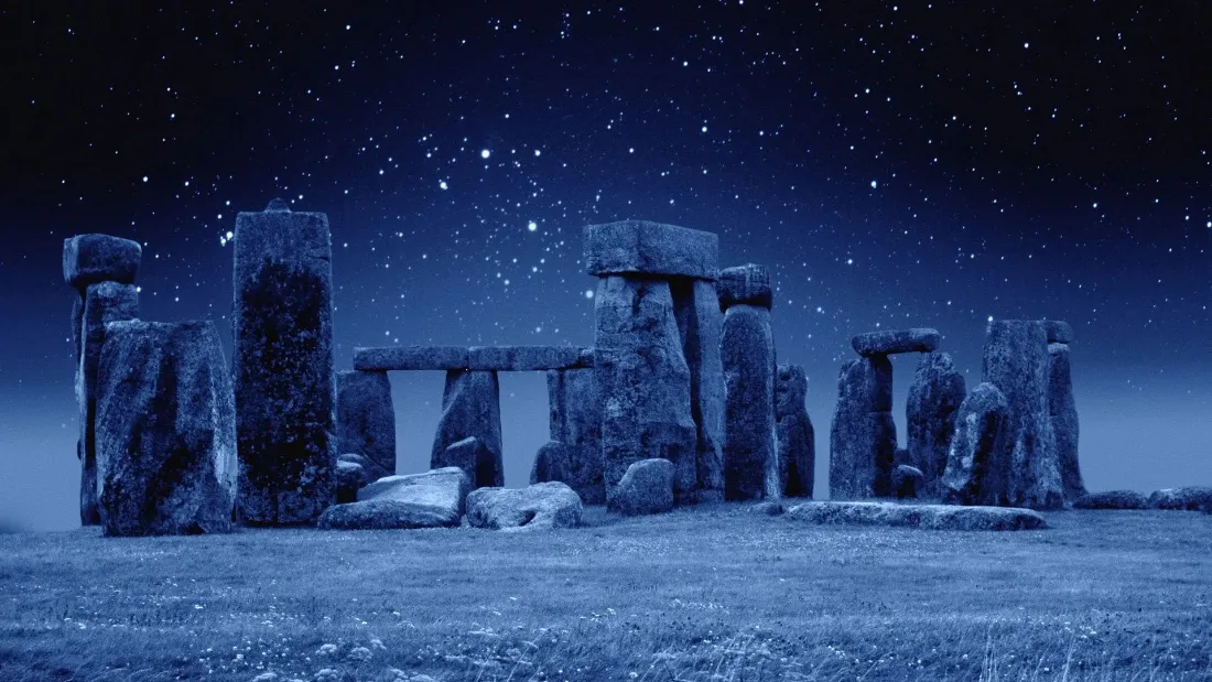 2k巨石阵壁纸｜星空背景图片 - 自然夜景「哲风壁纸」