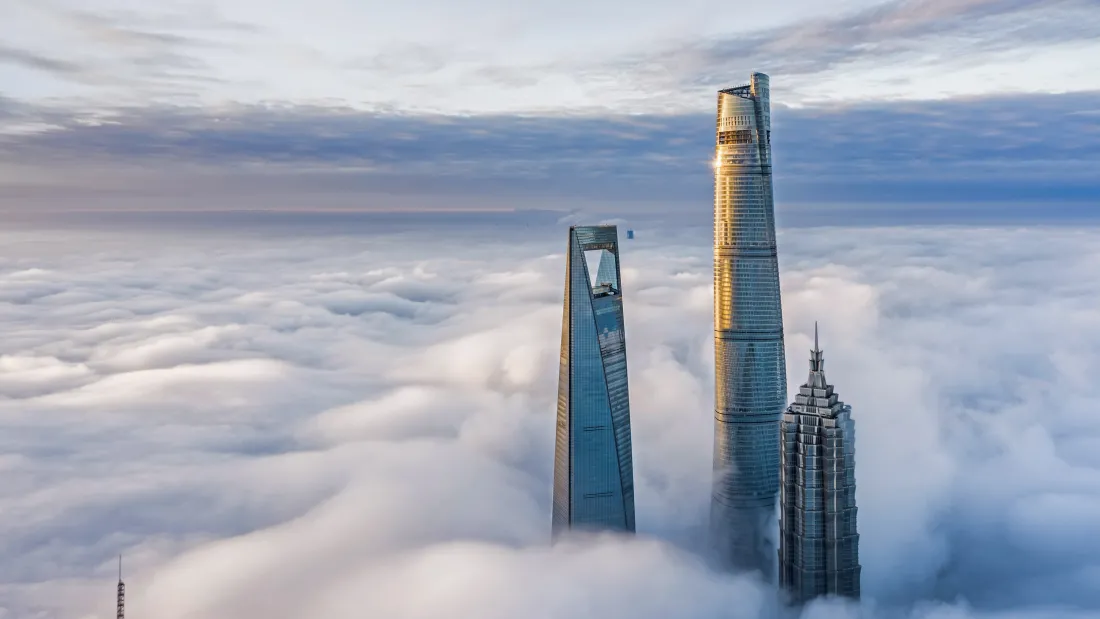 5k上海三巨头建筑｜云海高空背景图片 - 魔都「哲风壁纸」
