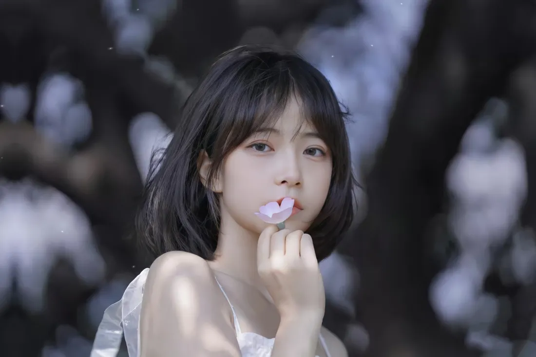 3k夏至美女壁纸｜清新户外背景图片 - 夏日时光「哲风壁纸」