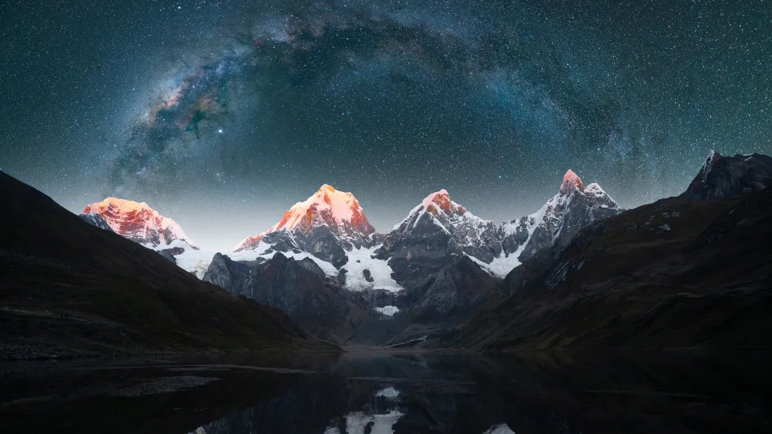 4k日照金山壁纸｜雪山背景图片 - 星空湖泊「哲风壁纸」