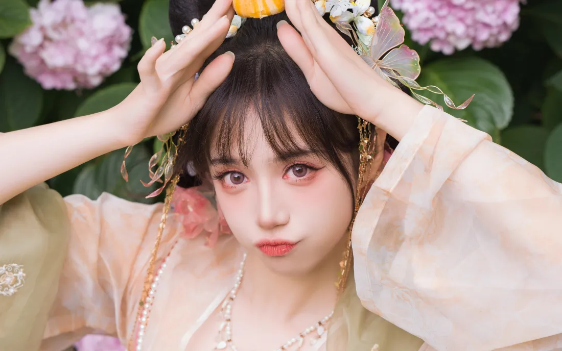 4k古风美女壁纸｜花景背景 - 汉服写真「哲风壁纸」