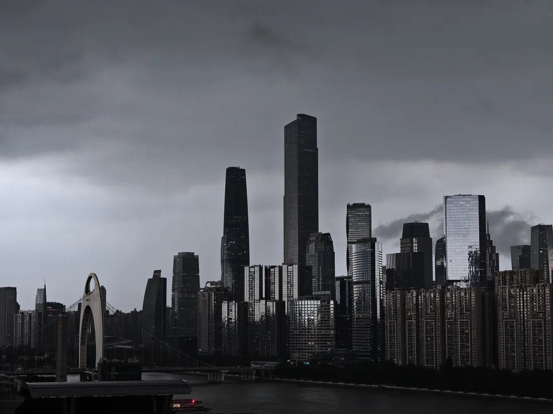 6k广州天际线壁纸｜珠江阴天背景图片 - 城市建筑「哲风壁纸」