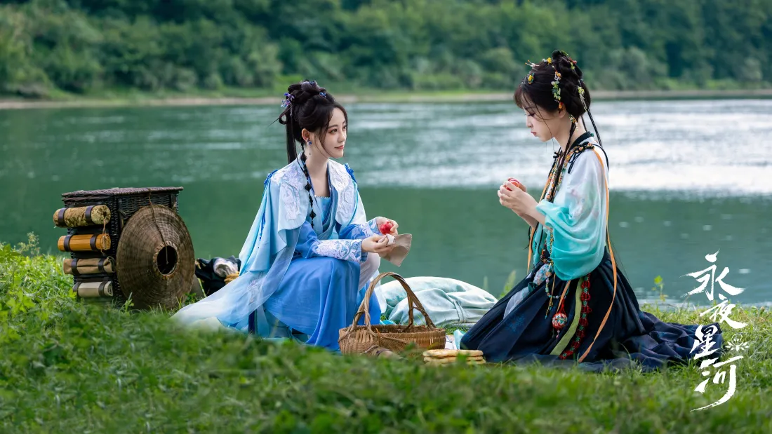 4k永夜星河壁纸｜湖边古装 - 慕瑶妙妙「哲风壁纸」