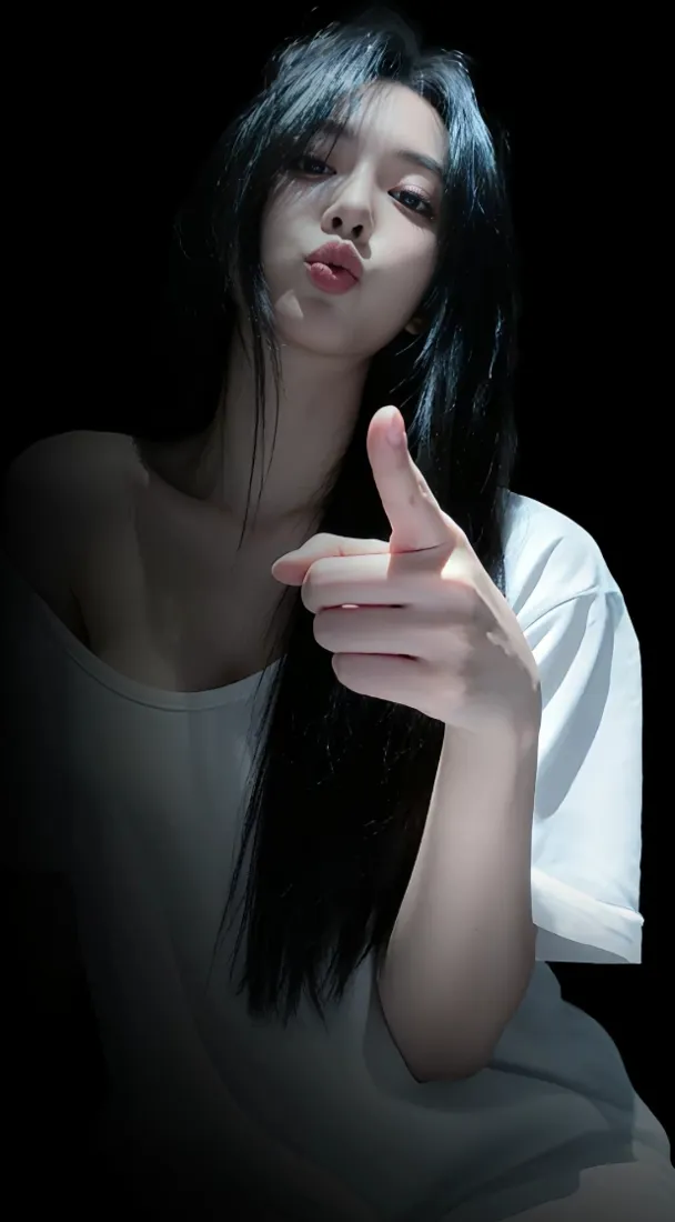 白衣美女手机壁纸｜暗色背景 - 4K手机「哲风壁纸」