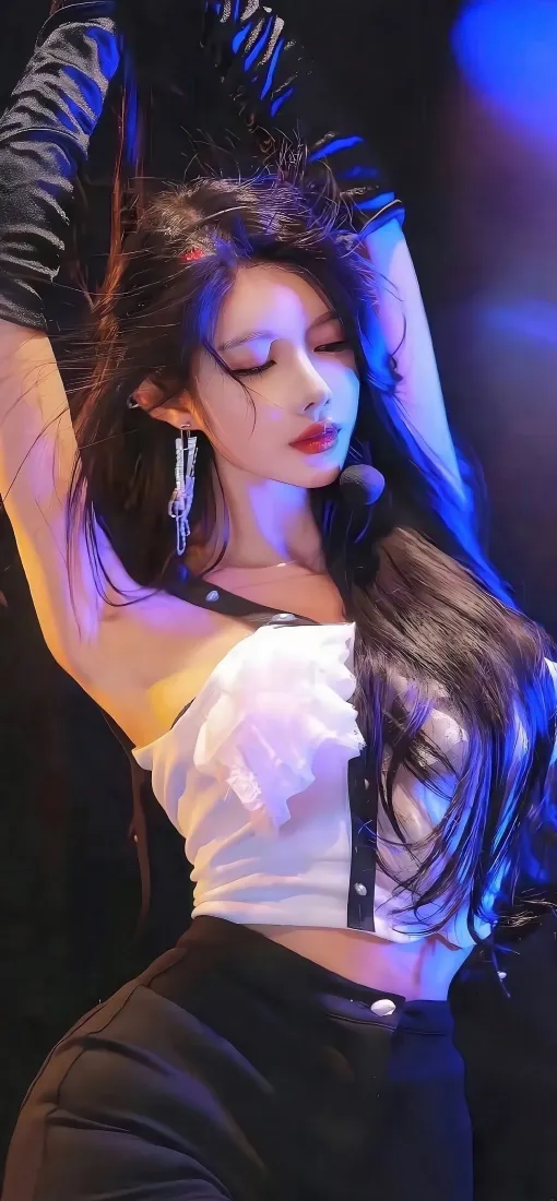 白衣美女手机壁纸｜暗背景图片 - 4K「哲风壁纸」