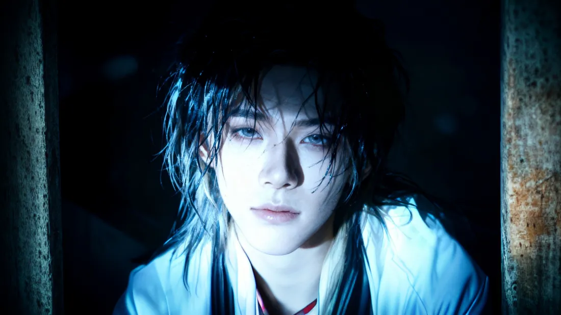 4k妖冶少年壁纸｜蓝色背景 - 湿发古装少年「哲风壁纸」