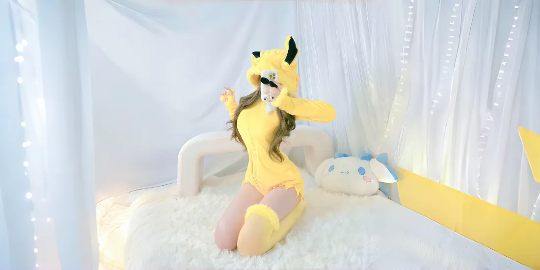 4k皮卡丘cos美女壁纸｜室内 - 黄色「哲风壁纸」