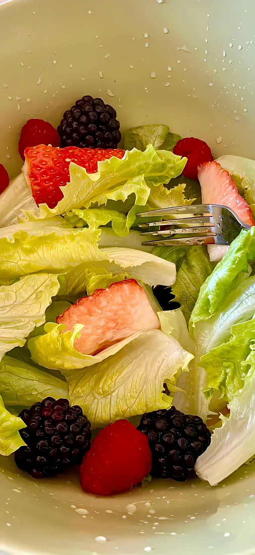 蔬菜沙拉手机壁纸｜美食背景图片 - 绿色护眼「哲风壁纸」