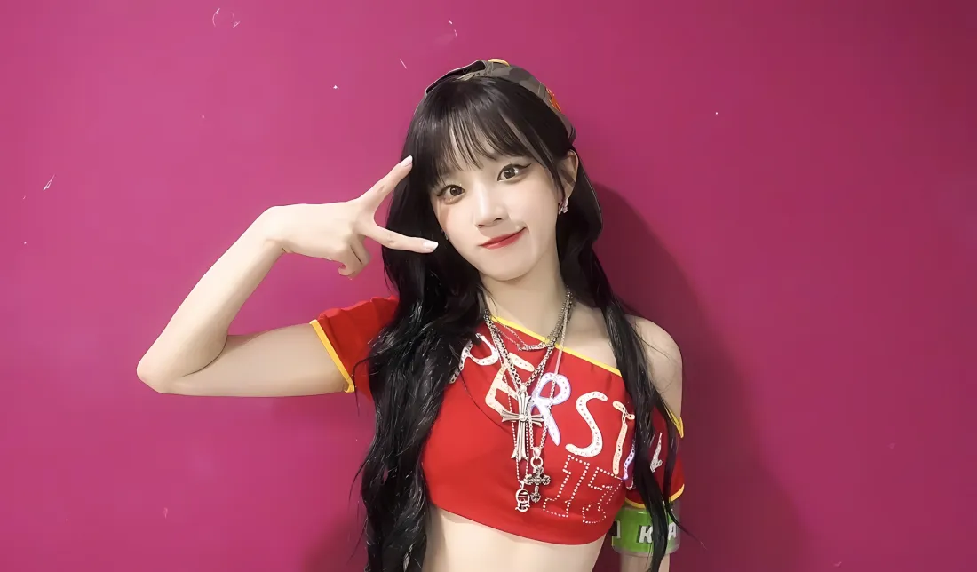 2k宋雨琦壁纸｜粉色背景 - klaxon时期「哲风壁纸」