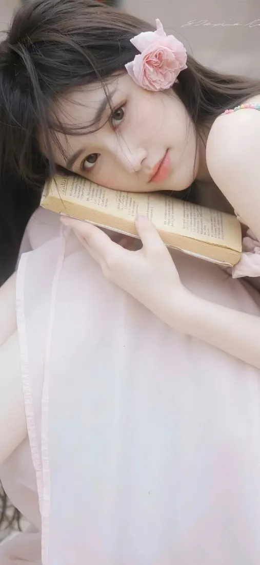 美女手机壁纸｜粉花背景图 - 温柔「哲风壁纸」