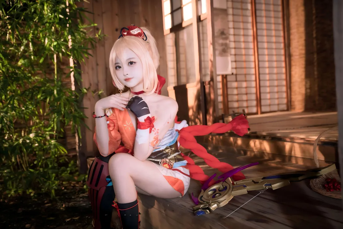 11k宵宫cos壁纸｜原神背景图 - 弓箭夜景「哲风壁纸」