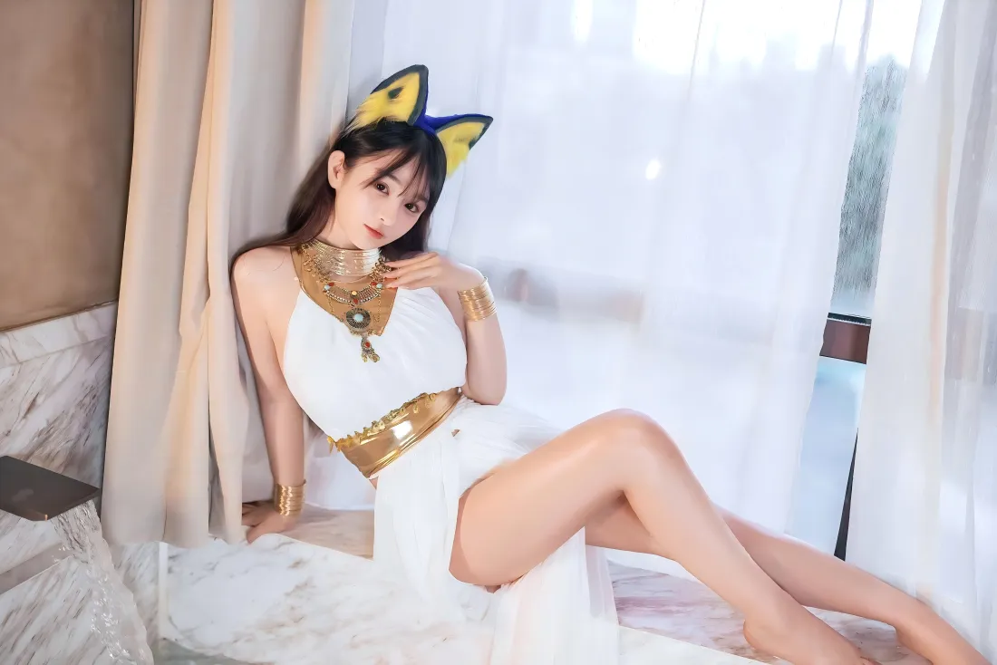 10kAnkha艳后cos壁纸｜室内图 - 猫耳美女「哲风壁纸」