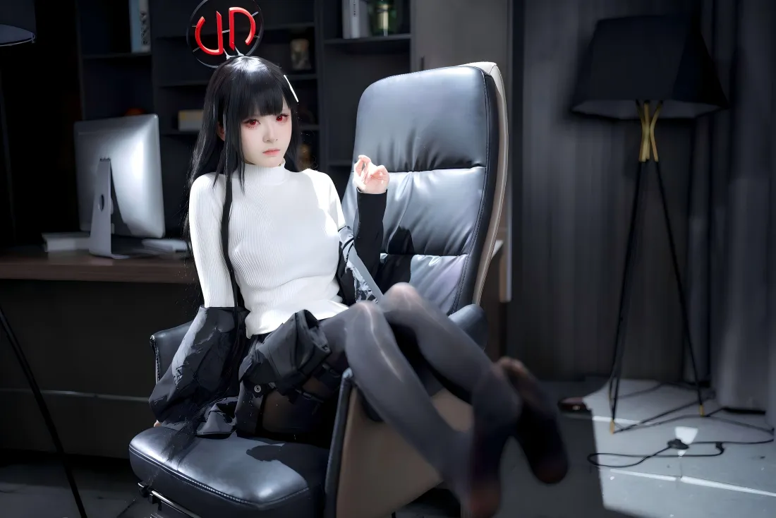 6k黑丝美腿壁纸｜室内背景图片 - 黑长直少女「哲风壁纸」