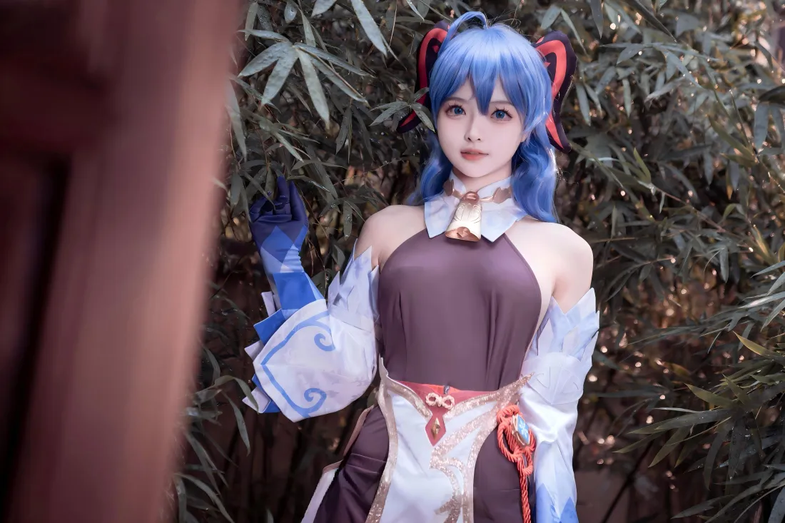 11k甘雨cos壁纸｜竹林背景图片 - 原神「哲风壁纸」