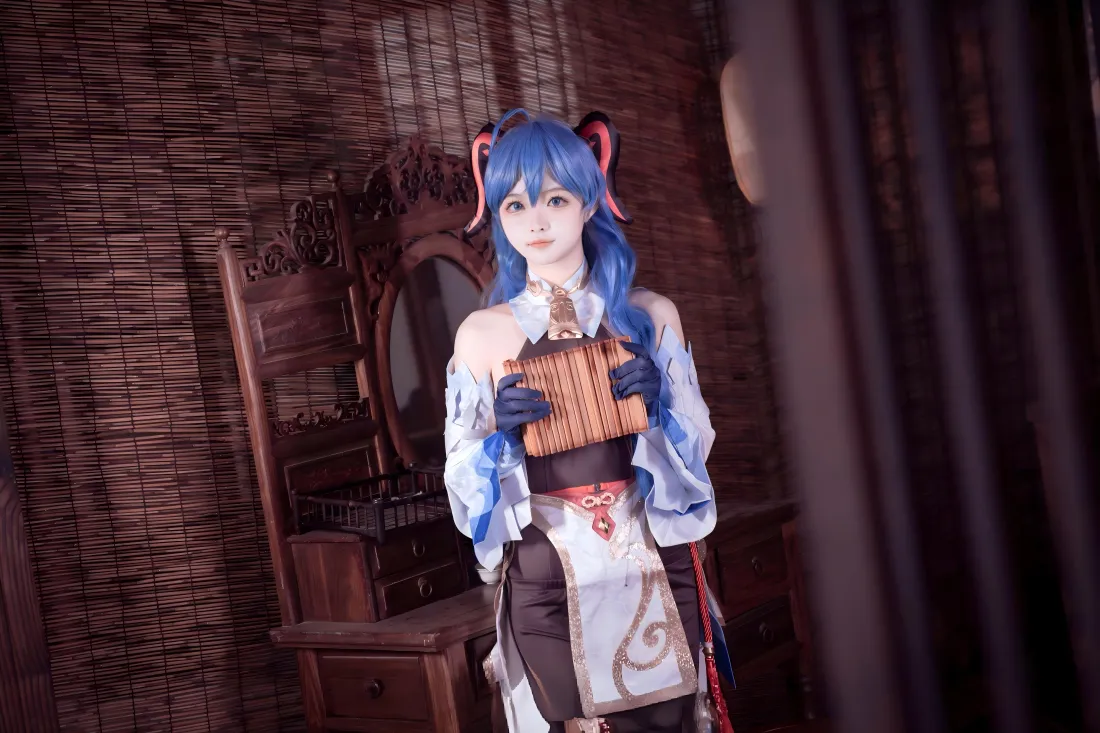 11k甘雨cos壁纸｜原神背景图片 - 古风服饰「哲风壁纸」