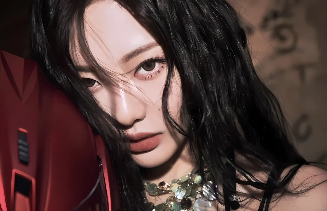 2k宁艺卓壁纸｜红背景 - 辣妹湿发「哲风壁纸」