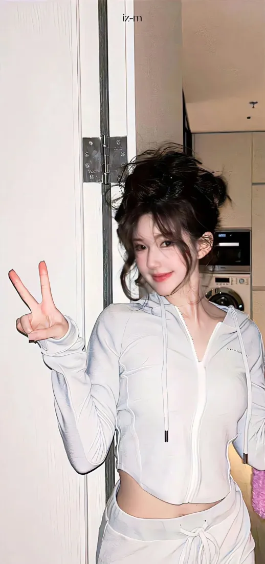 美女手机壁纸｜室内背景图片 - 休闲穿搭「哲风壁纸」