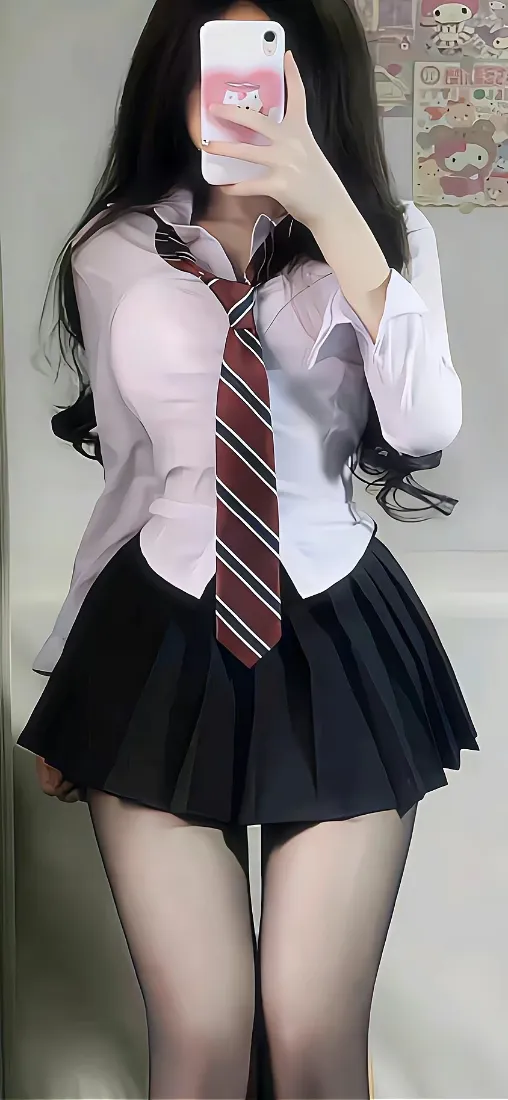 jk制服美女手机壁纸｜黑丝白衬衫背景图 - 自拍穿搭校园风「哲风壁纸」