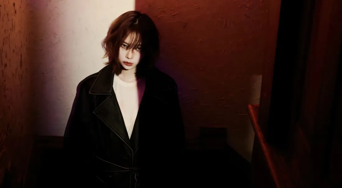 2k金玟庭壁纸｜室内背景图片 - 艺术照光影「哲风壁纸」